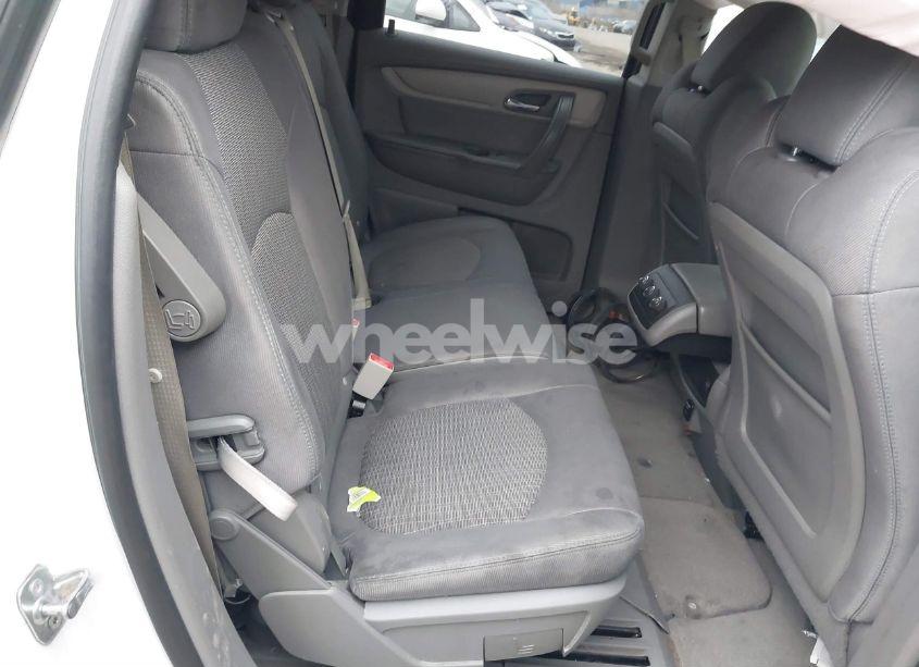 Photo 8 of 2016 Chevrolet Traverse 1LT (VIN 1GNKVGKD2GJ301707)