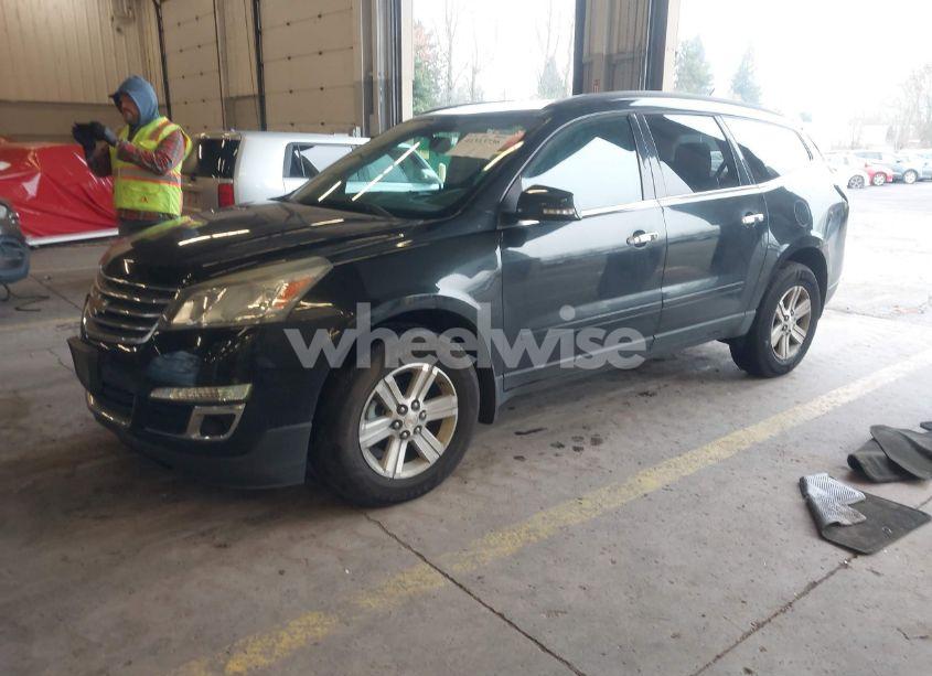 Photo 2 of 2013 Chevrolet Traverse 1LT (VIN 1GNKVGKD3DJ190807)