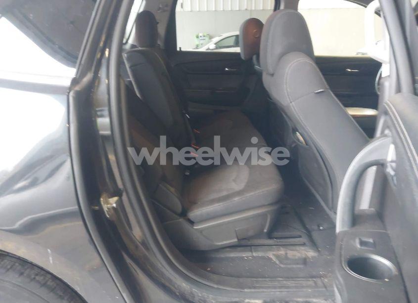 Photo 8 of 2013 Chevrolet Traverse 1LT (VIN 1GNKVGKD3DJ190807)