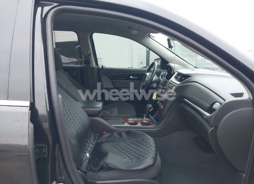 Photo 5 of 2014 Chevrolet Traverse 1LT (VIN 1GNKVGKD3EJ346426)