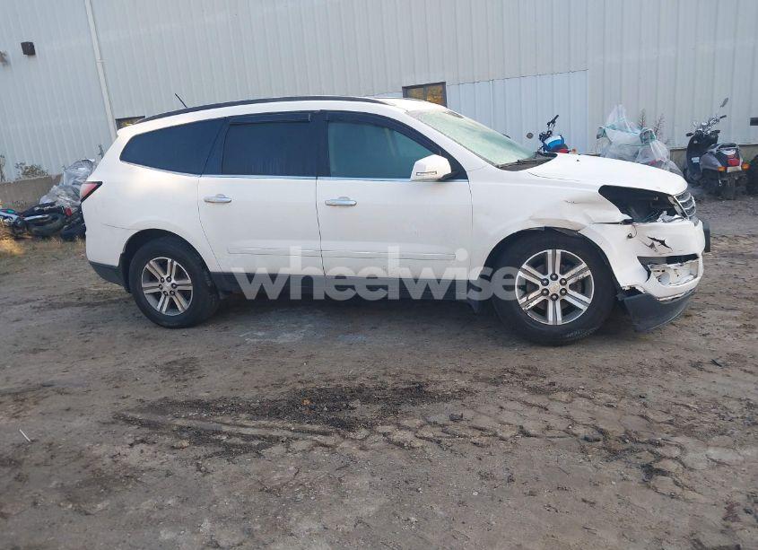 Photo 13 of 2015 Chevrolet Traverse 1LT (VIN 1GNKVGKD3FJ165408)