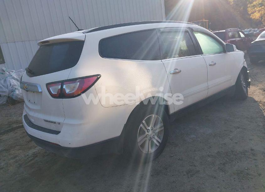 Photo 4 of 2015 Chevrolet Traverse 1LT (VIN 1GNKVGKD3FJ165408)