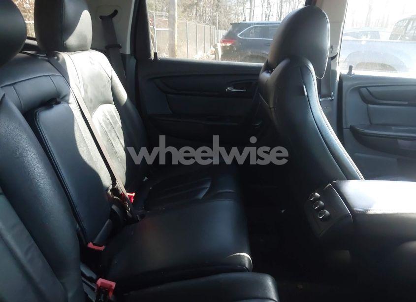 Photo 8 of 2015 Chevrolet Traverse 1LT (VIN 1GNKVGKD3FJ279733)