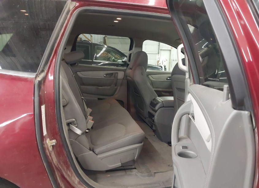 Photo 8 of 2016 Chevrolet Traverse 1LT (VIN 1GNKVGKD3GJ101385)