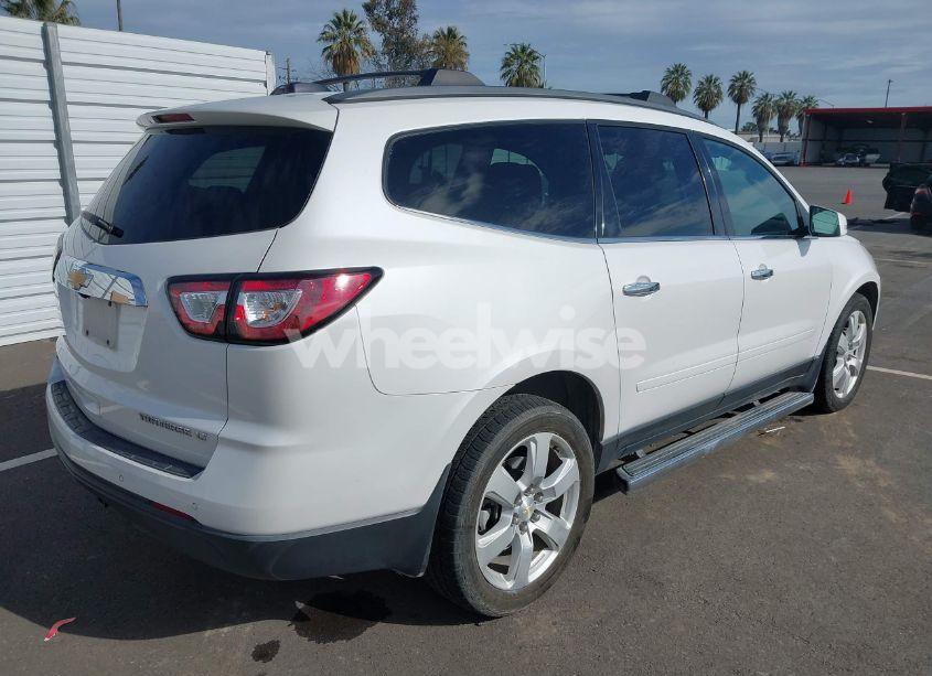 Photo 4 of 2016 Chevrolet Traverse 1LT (VIN 1GNKVGKD3GJ108207)