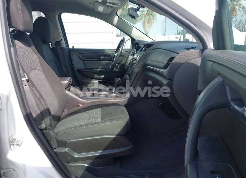 Photo 5 of 2016 Chevrolet Traverse 1LT (VIN 1GNKVGKD3GJ108207)