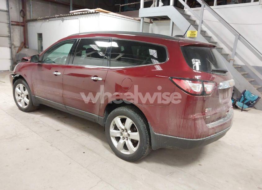 Photo 3 of 2016 Chevrolet Traverse 1LT (VIN 1GNKVGKD3GJ204399)