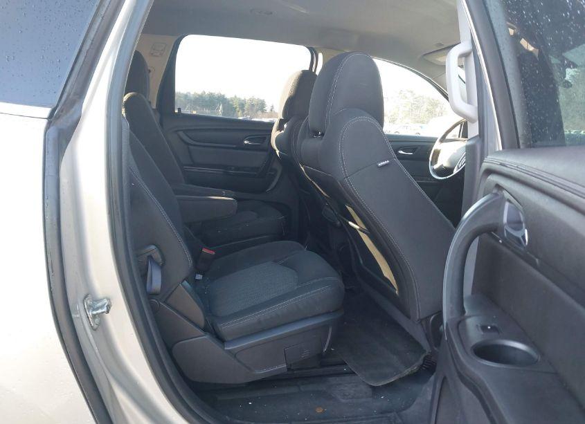 Photo 8 of 2016 Chevrolet Traverse 1LT (VIN 1GNKVGKD3GJ334313)