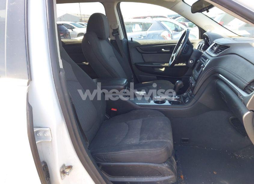 Photo 5 of 2017 Chevrolet Traverse 1LT (VIN 1GNKVGKD3HJ154847)