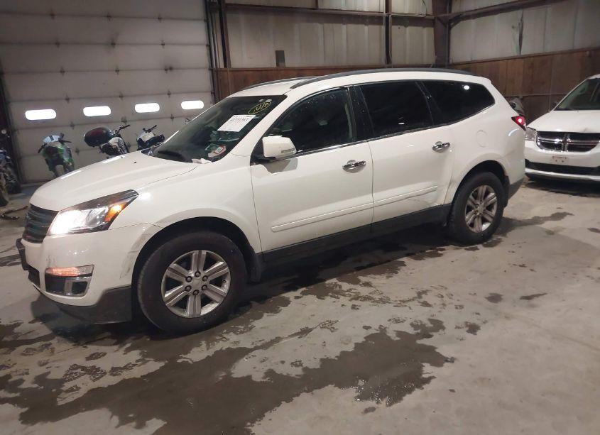 Photo 2 of 2013 Chevrolet Traverse 1LT (VIN 1GNKVGKD4DJ186880)
