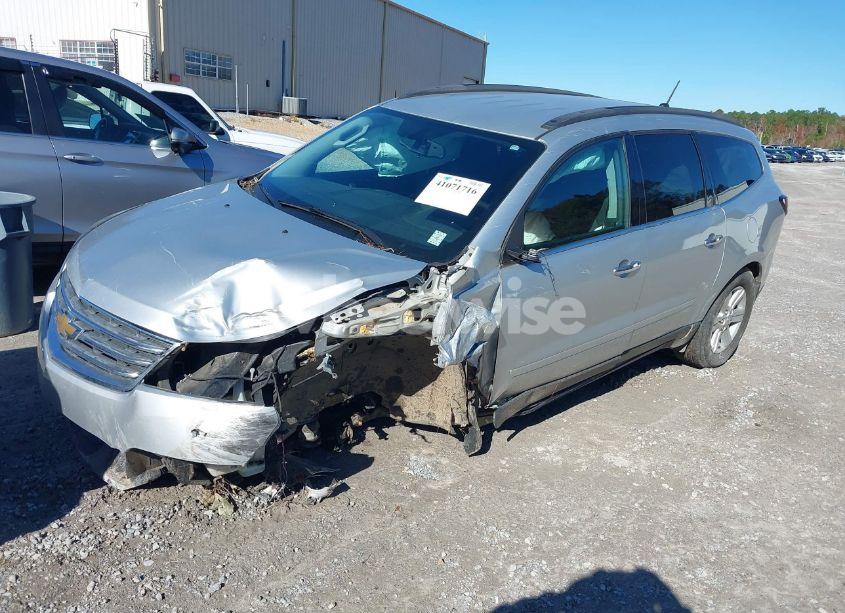 Photo 2 of 2013 Chevrolet Traverse 1LT (VIN 1GNKVGKD4DJ195787)