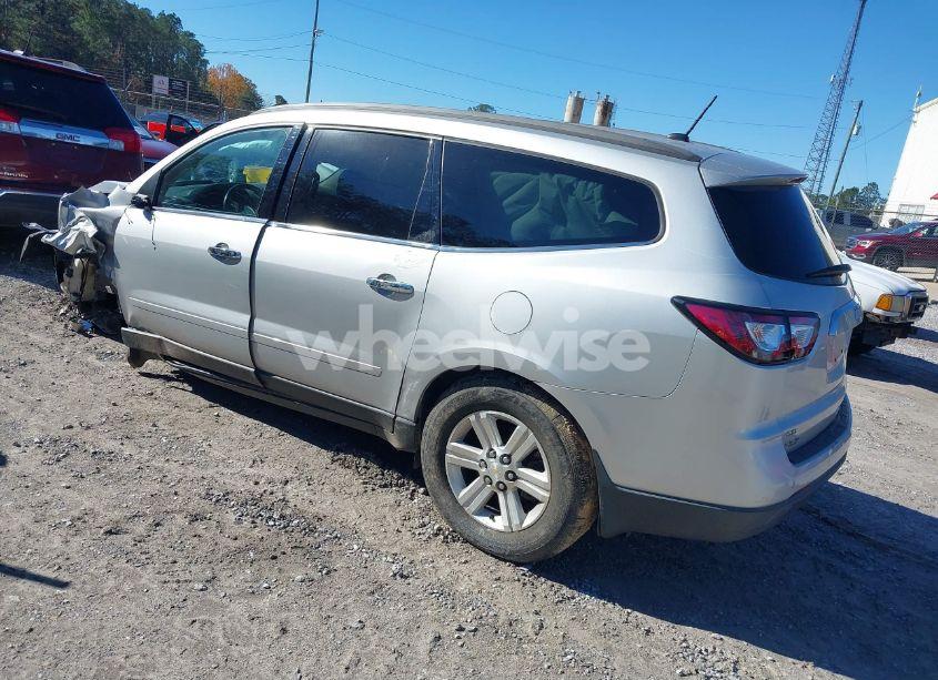 Photo 3 of 2013 Chevrolet Traverse 1LT (VIN 1GNKVGKD4DJ195787)