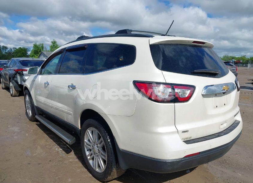 Photo 3 of 2013 Chevrolet Traverse 1LT (VIN 1GNKVGKD4DJ264915)