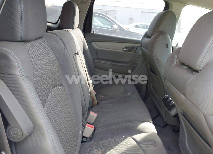 Photo 8 of 2015 Chevrolet Traverse 1LT (VIN 1GNKVGKD4FJ226121)