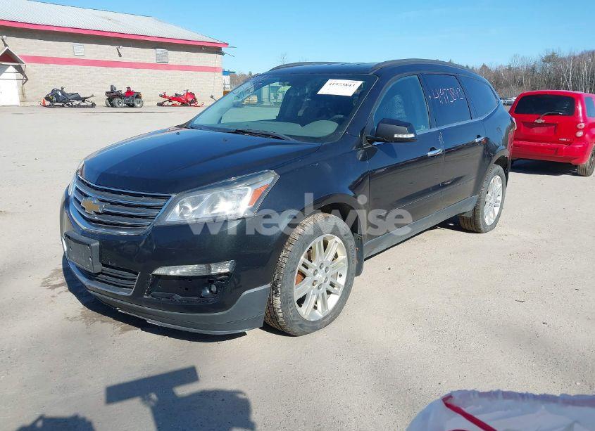 Photo 2 of 2015 Chevrolet Traverse 1LT (VIN 1GNKVGKD4FJ253688)