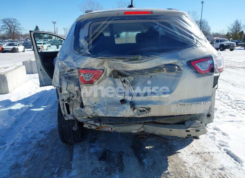 Photo 6 of 2016 Chevrolet Traverse 1LT (VIN 1GNKVGKD4GJ257497)