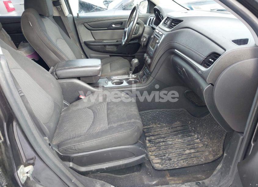 Photo 5 of 2017 Chevrolet Traverse 1LT (VIN 1GNKVGKD4HJ128287)