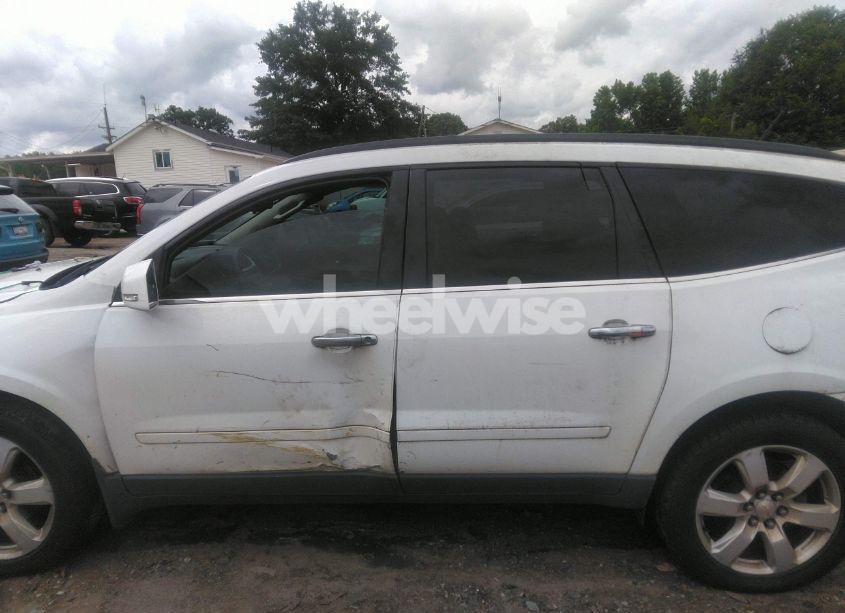 Photo 14 of 2017 Chevrolet Traverse 1LT (VIN 1GNKVGKD4HJ167445)