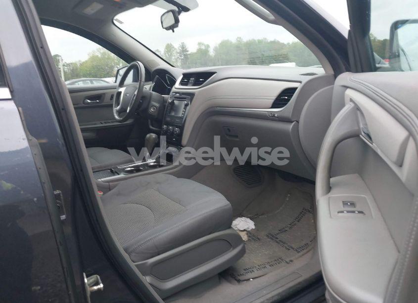 Photo 5 of 2013 Chevrolet Traverse 1LT (VIN 1GNKVGKD5DJ130012)