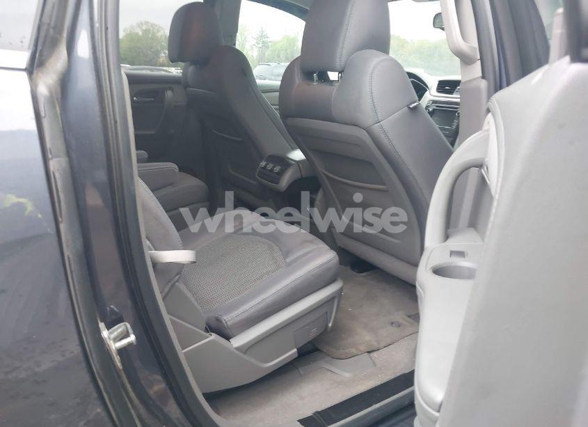 Photo 8 of 2013 Chevrolet Traverse 1LT (VIN 1GNKVGKD5DJ130012)