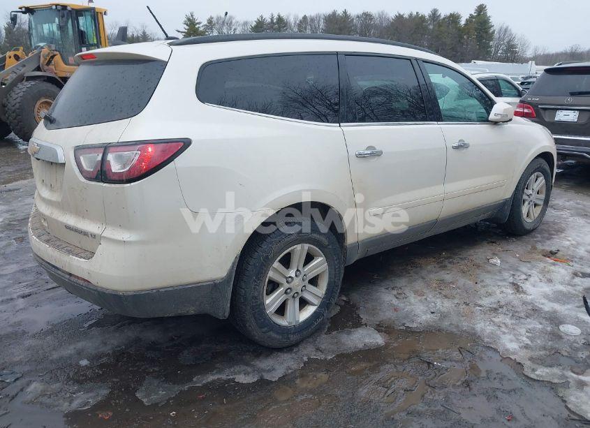 Photo 4 of 2013 Chevrolet Traverse 1LT (VIN 1GNKVGKD5DJ160000)