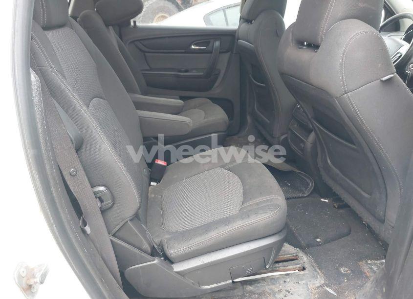 Photo 8 of 2013 Chevrolet Traverse 1LT (VIN 1GNKVGKD5DJ160000)