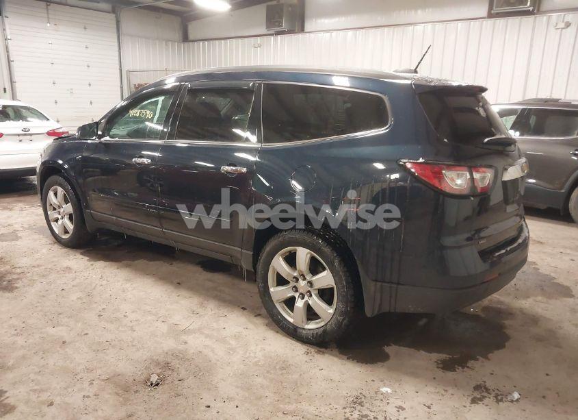 Photo 3 of 2016 Chevrolet Traverse 1LT (VIN 1GNKVGKD5GJ265477)