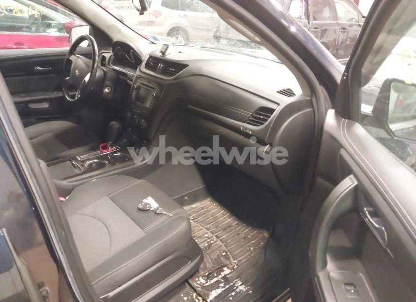 Photo 5 of 2016 Chevrolet Traverse 1LT (VIN 1GNKVGKD5GJ265477)