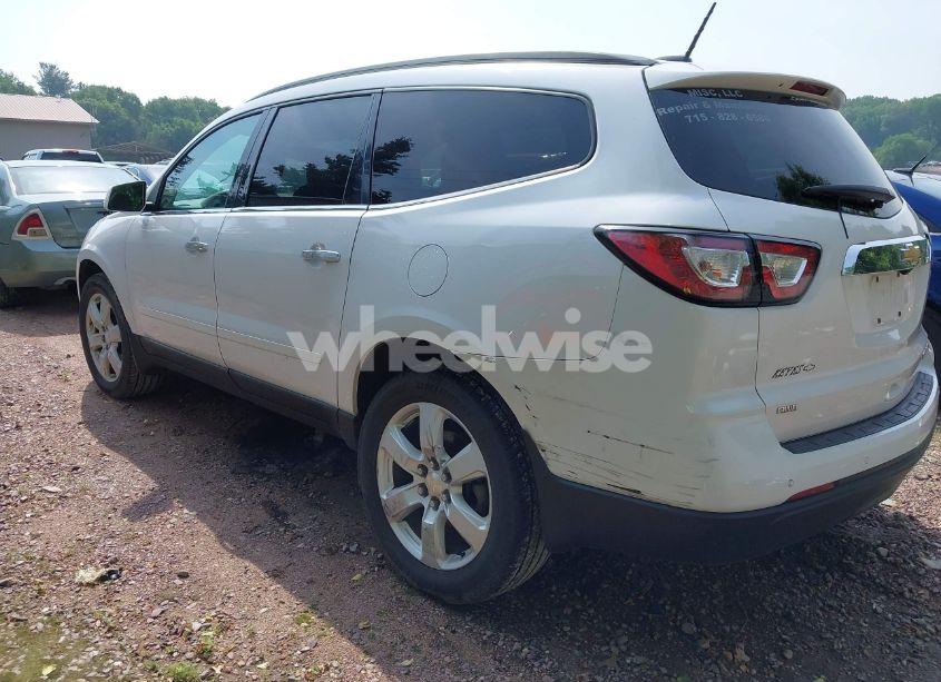 Photo 3 of 2016 Chevrolet Traverse 1LT (VIN 1GNKVGKD5GJ323068)