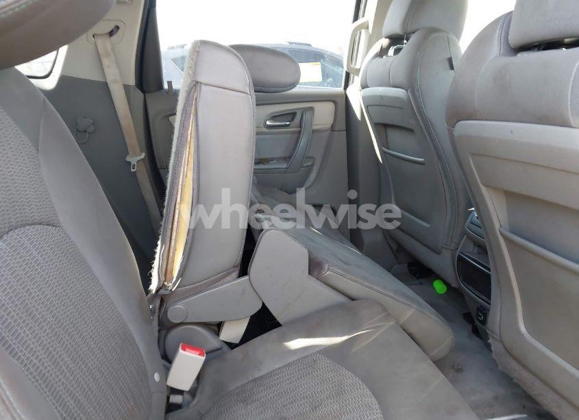 Photo 8 of 2016 Chevrolet Traverse 1LT (VIN 1GNKVGKD5GJ348262)