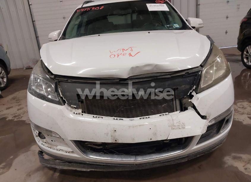 Photo 6 of 2017 Chevrolet Traverse 1LT (VIN 1GNKVGKD5HJ201554)