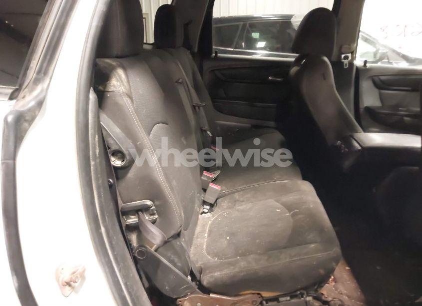 Photo 8 of 2017 Chevrolet Traverse 1LT (VIN 1GNKVGKD5HJ201554)