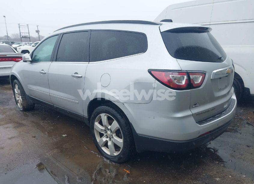 Photo 3 of 2017 Chevrolet Traverse 1LT (VIN 1GNKVGKD5HJ338414)