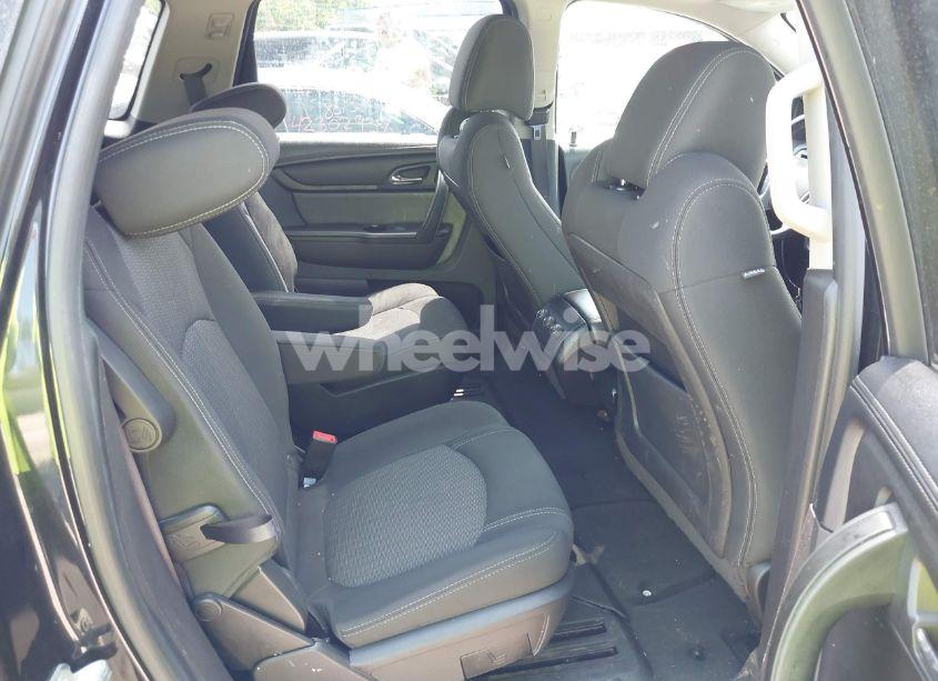 Photo 8 of 2013 Chevrolet Traverse 1LT (VIN 1GNKVGKD6DJ154772)