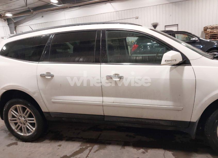 Photo 13 of 2015 Chevrolet Traverse 1LT (VIN 1GNKVGKD6FJ208994)