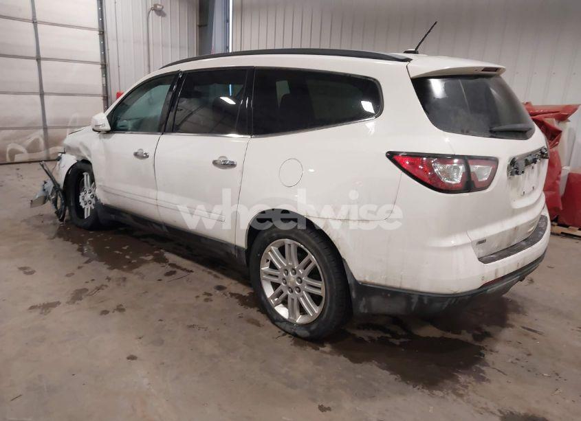 Photo 3 of 2015 Chevrolet Traverse 1LT (VIN 1GNKVGKD6FJ208994)