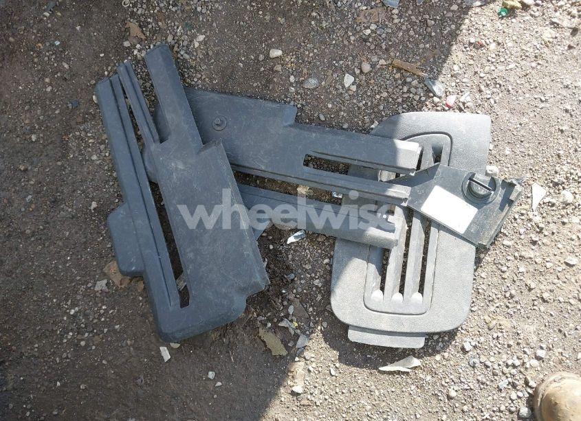 Photo 12 of 2015 Chevrolet Traverse 1LT (VIN 1GNKVGKD6FJ218604)