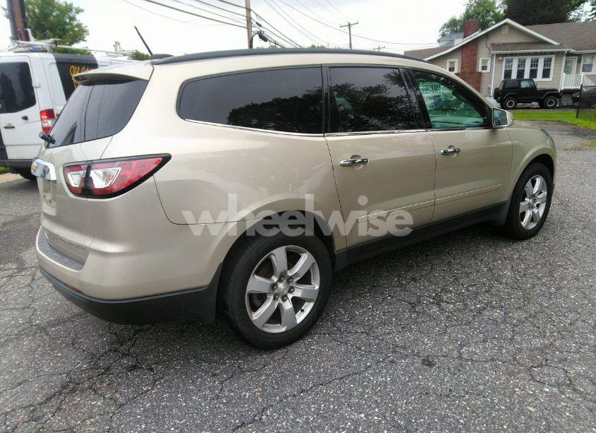 Photo 4 of 2016 Chevrolet Traverse 1LT (VIN 1GNKVGKD6GJ253810)