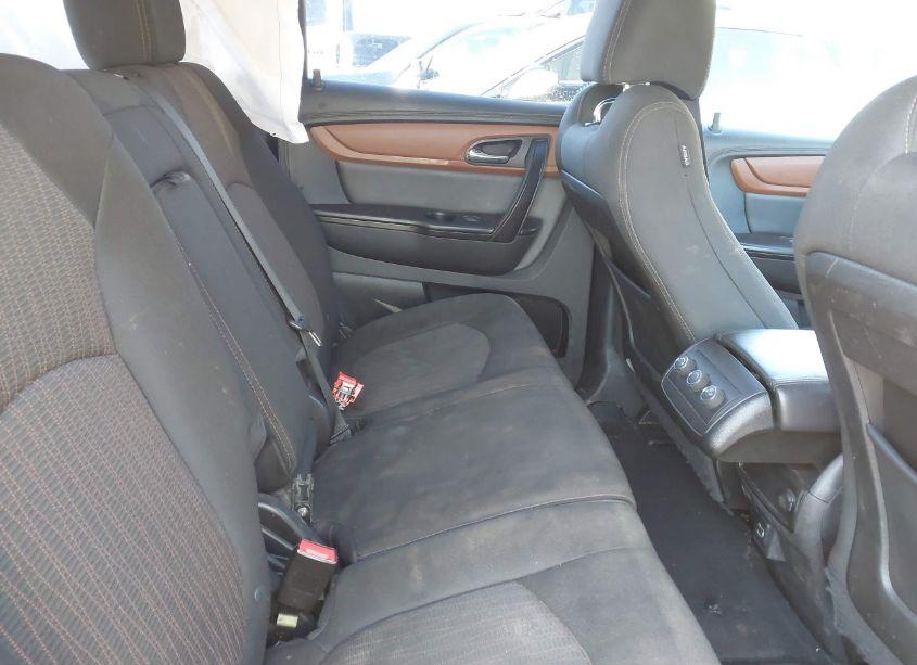 Photo 8 of 2016 Chevrolet Traverse 1LT (VIN 1GNKVGKD6GJ329753)