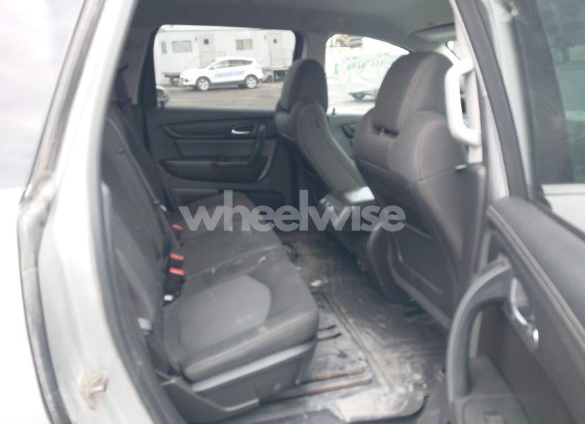 Photo 8 of 2016 Chevrolet Traverse 1LT (VIN 1GNKVGKD6GJ347363)