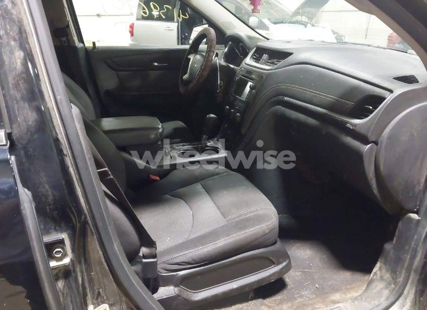 Photo 5 of 2017 Chevrolet Traverse 1LT (VIN 1GNKVGKD6HJ133281)