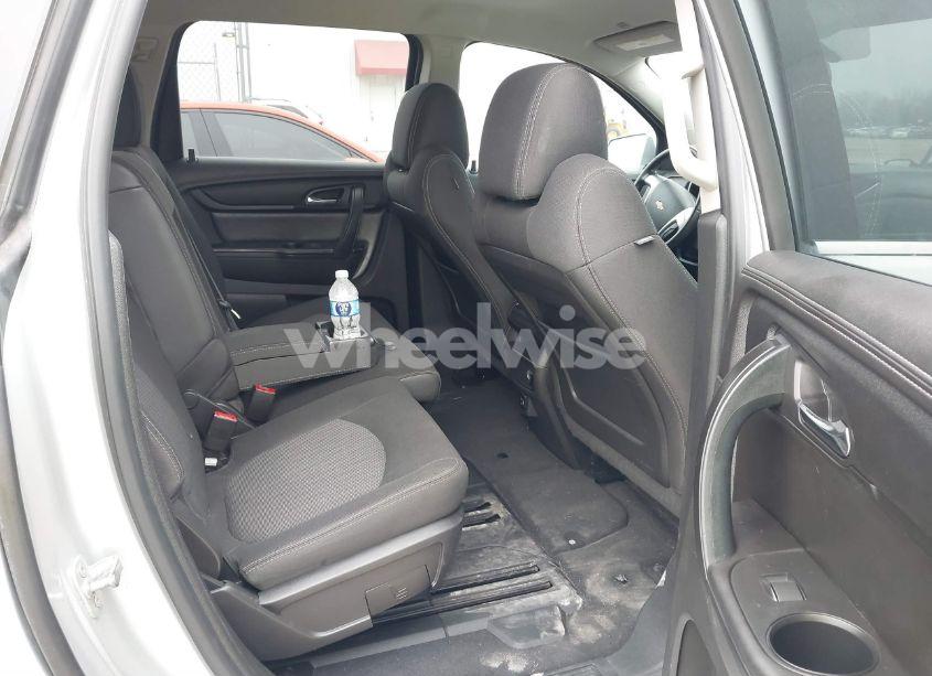 Photo 8 of 2017 Chevrolet Traverse 1LT (VIN 1GNKVGKD6HJ163249)