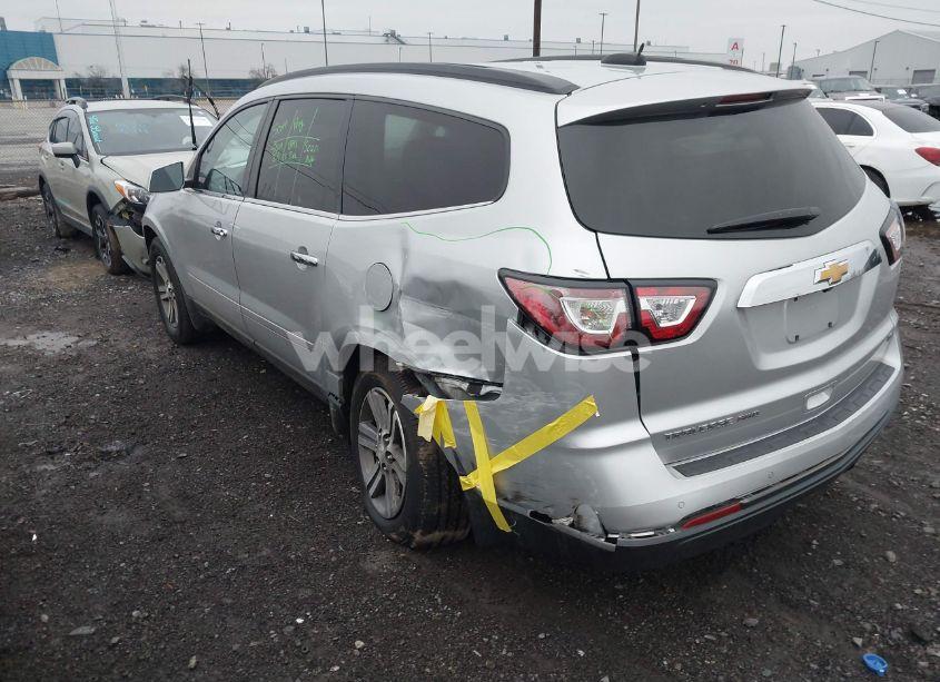 Photo 3 of 2017 Chevrolet Traverse 1LT (VIN 1GNKVGKD6HJ185686)