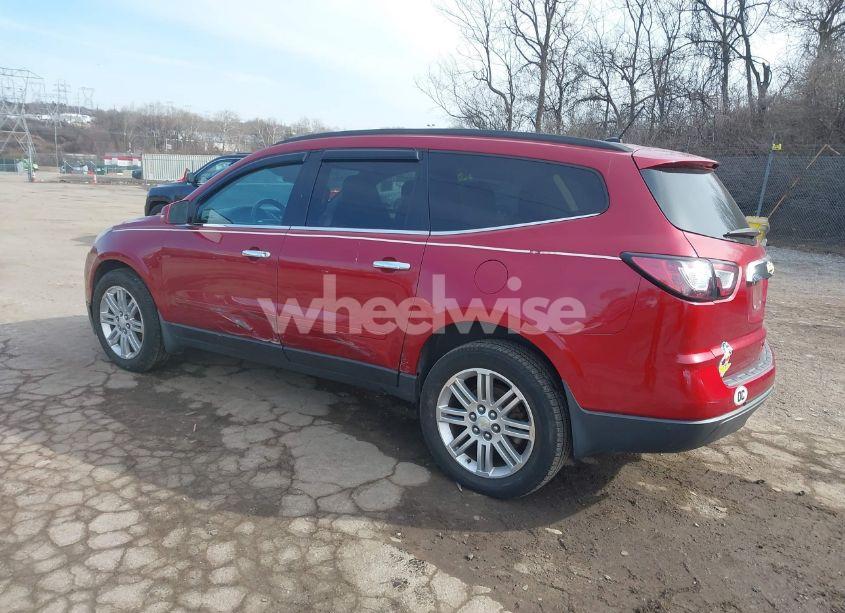 Photo 3 of 2013 Chevrolet Traverse 1LT (VIN 1GNKVGKD7DJ100901)