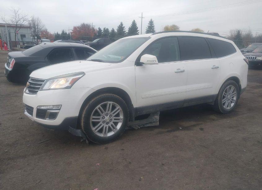 Photo 2 of 2015 Chevrolet Traverse 1LT (VIN 1GNKVGKD7FJ199335)