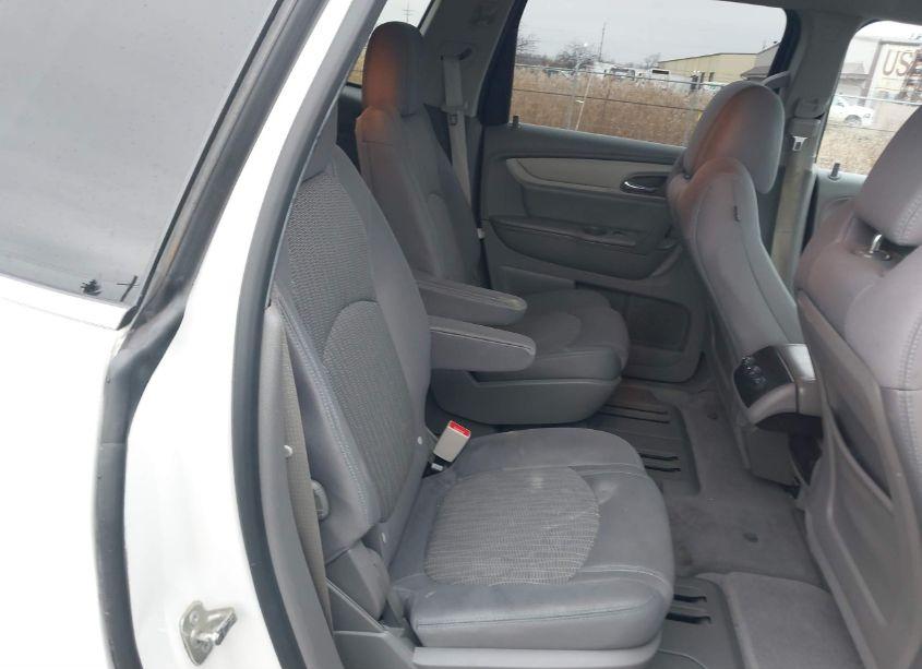 Photo 8 of 2015 Chevrolet Traverse 1LT (VIN 1GNKVGKD7FJ199335)