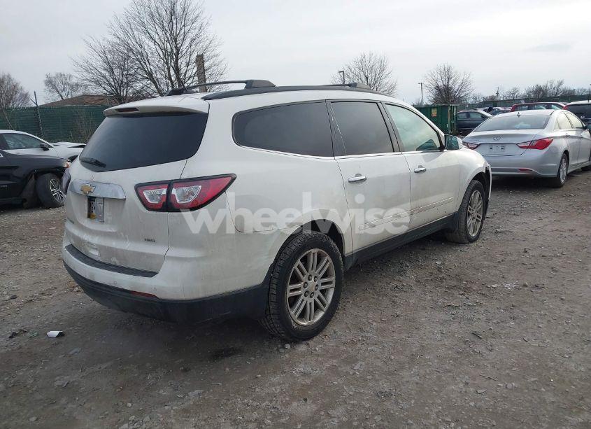 Photo 4 of 2015 Chevrolet Traverse 1LT (VIN 1GNKVGKD7FJ252986)
