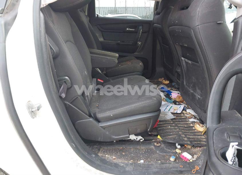 Photo 8 of 2015 Chevrolet Traverse 1LT (VIN 1GNKVGKD7FJ252986)