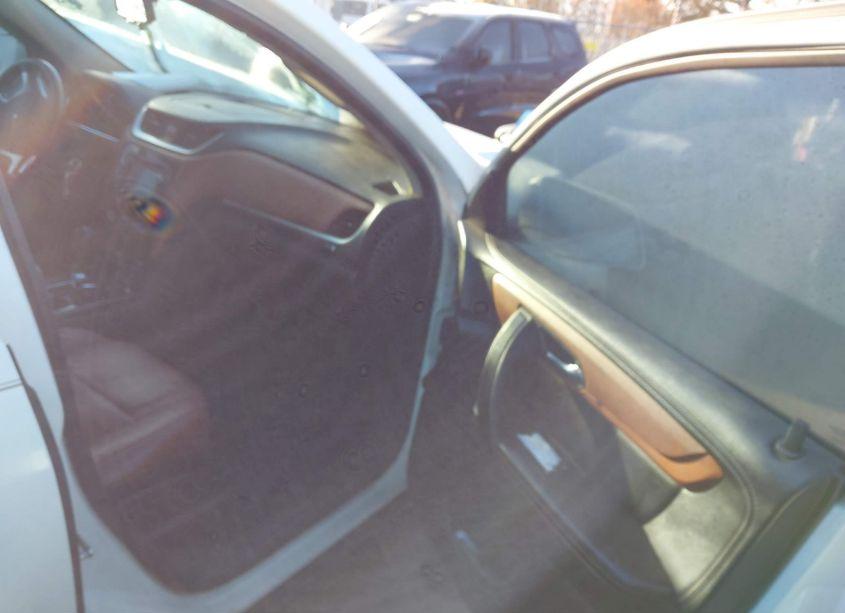 Photo 5 of 2015 Chevrolet Traverse 1LT (VIN 1GNKVGKD7FJ315312)