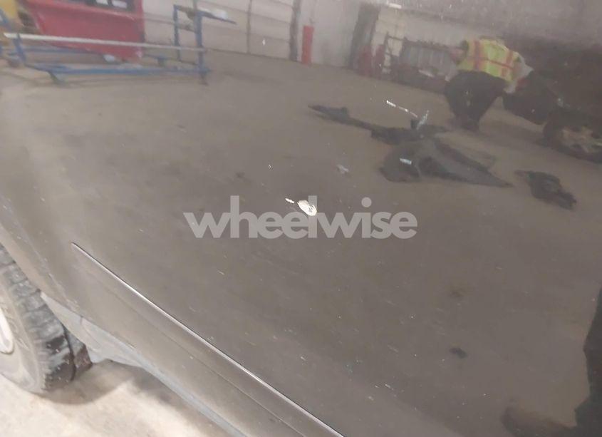 Photo 6 of 2016 Chevrolet Traverse 1LT (VIN 1GNKVGKD7GJ165347)